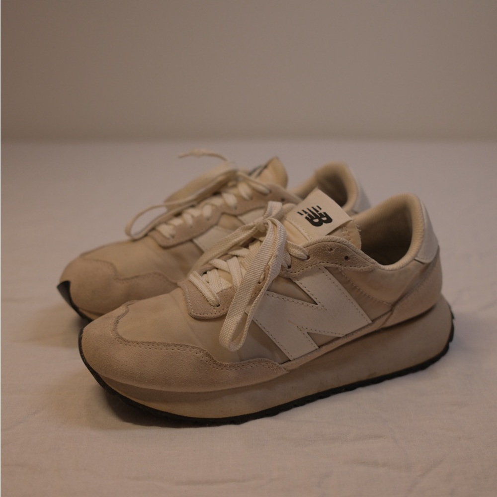 New Balance 237 WS237NN Nimbus Cloud Moonbeam Women's White Suede Sneakers